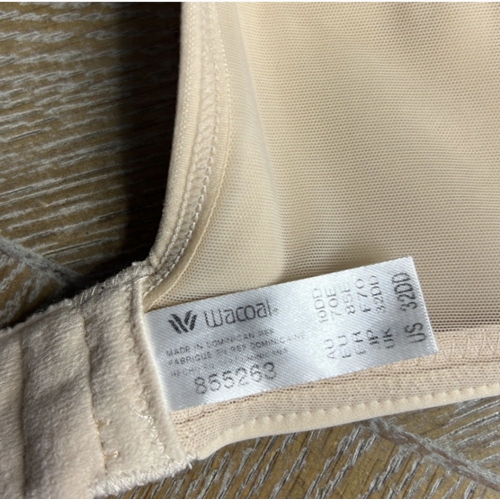 Wacoal Classic Reinvention 855263 full coverage Unlined Bra Nude 32DD - Picture 7 of 9